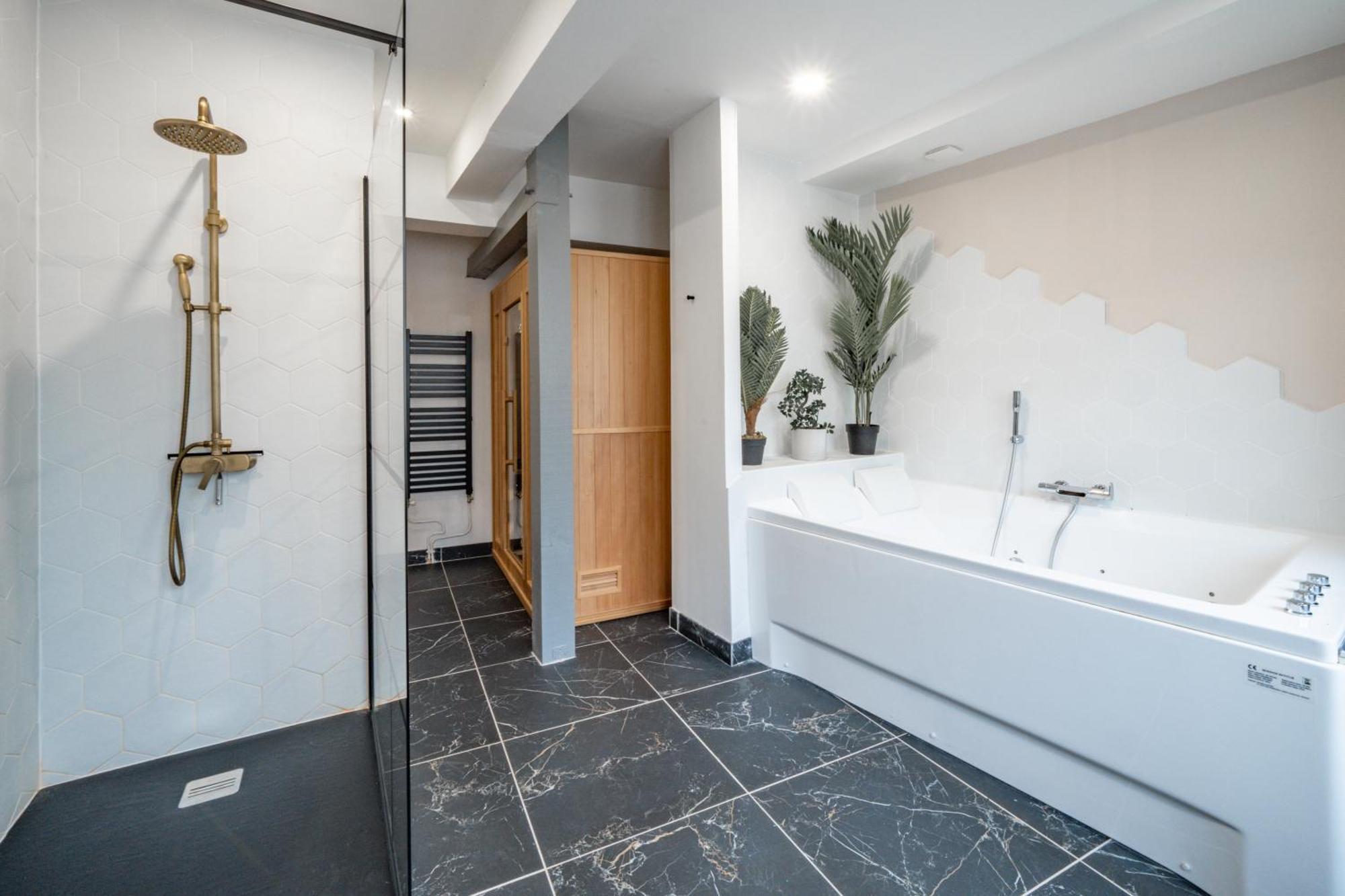 L'Evasion Amboise, Sauna Jacuzzi Dış mekan fotoğraf